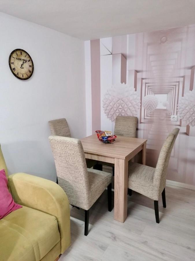 Central Location For You Belgrado Exterior foto